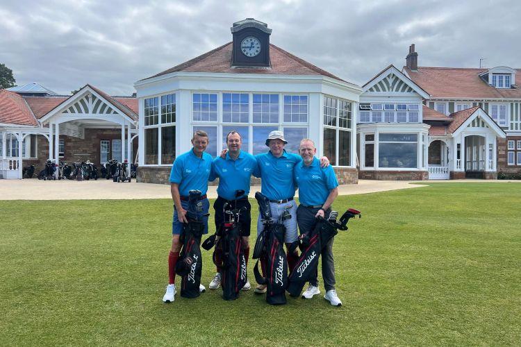 Angus MacDonald (second left) alongside Nick White, Stuart Paul and Andy Nicol, with their golfbags standing outside the famous Muirhouse Golf Clubhouse